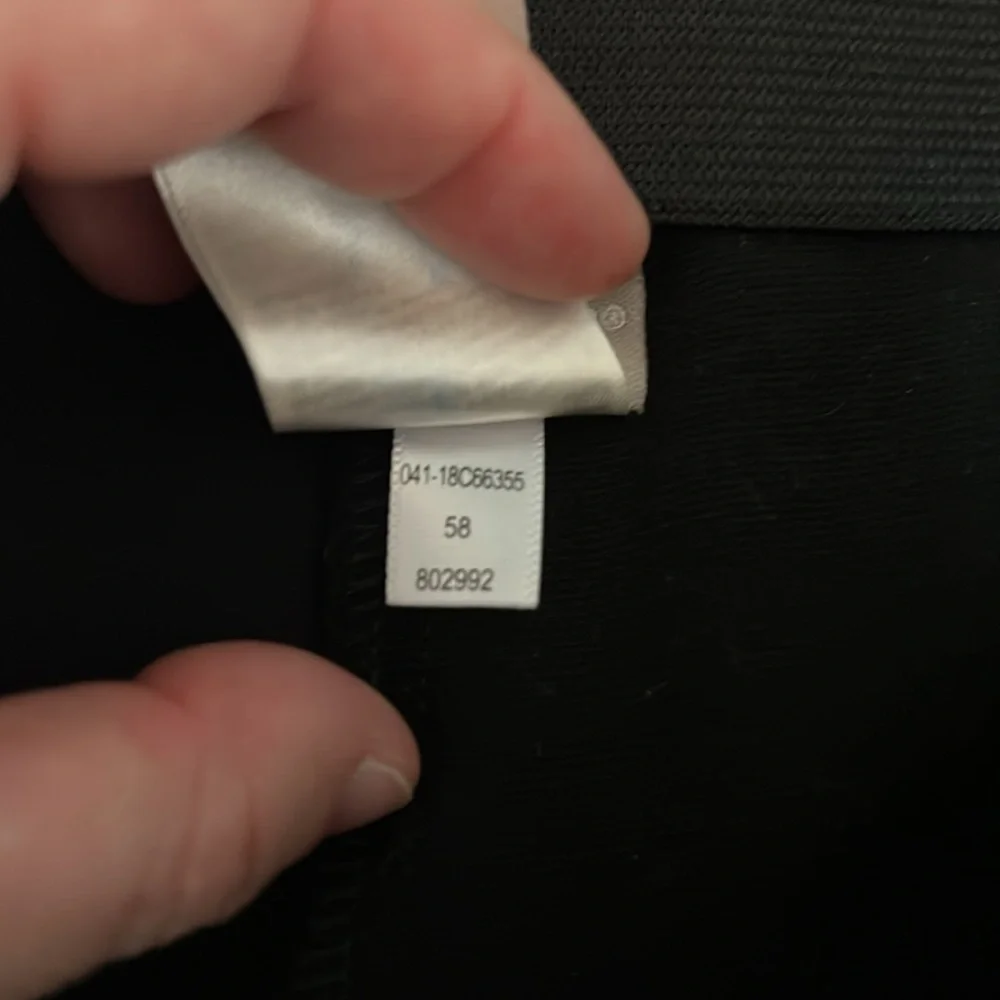 Chico’s Ponte Pull On Pants Style 802992 Black Size 1.5/10 - Picture 4 of 9